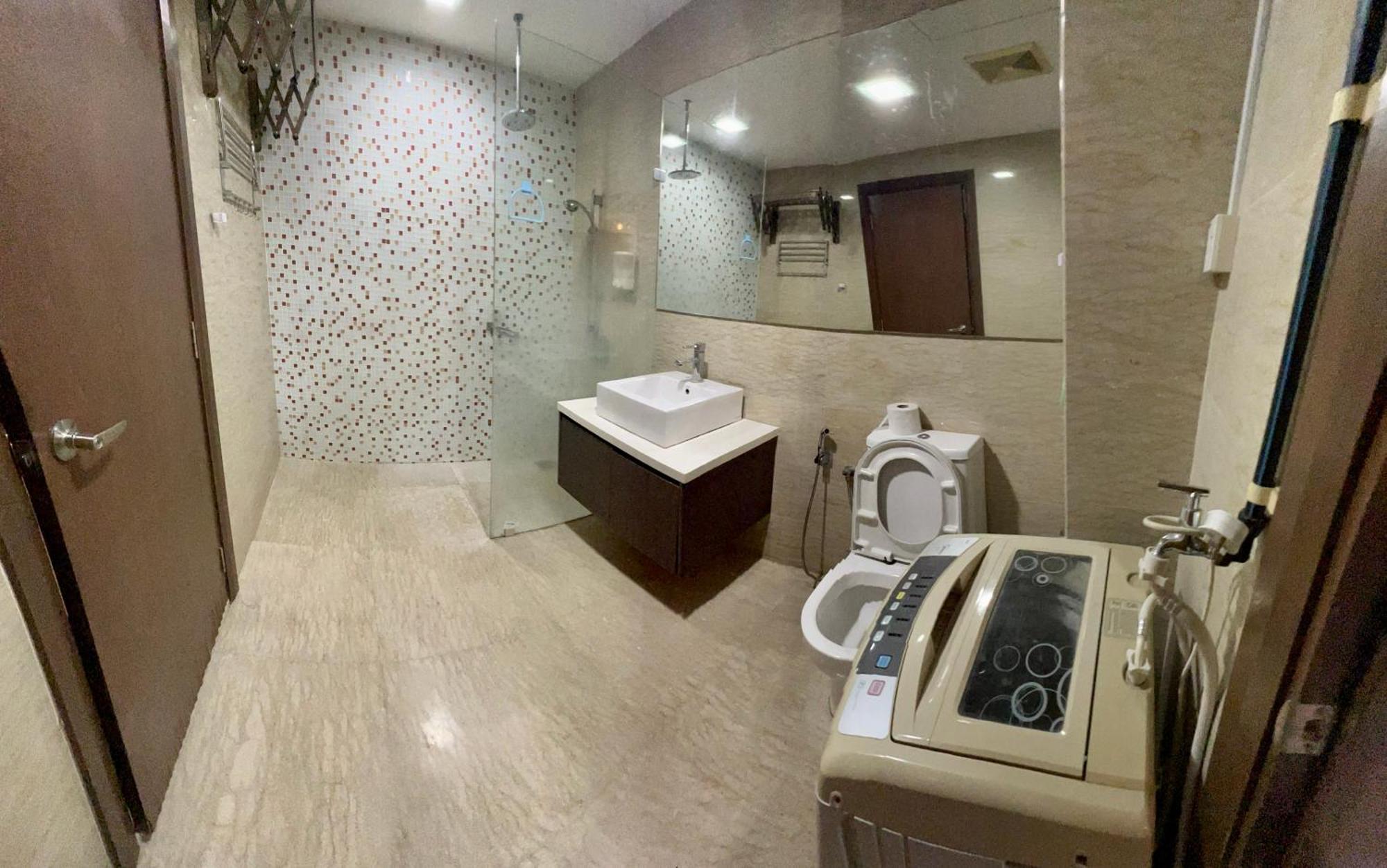 Regalia Service Suites Klcc Skypool Kuala Lumpur Bagian luar foto