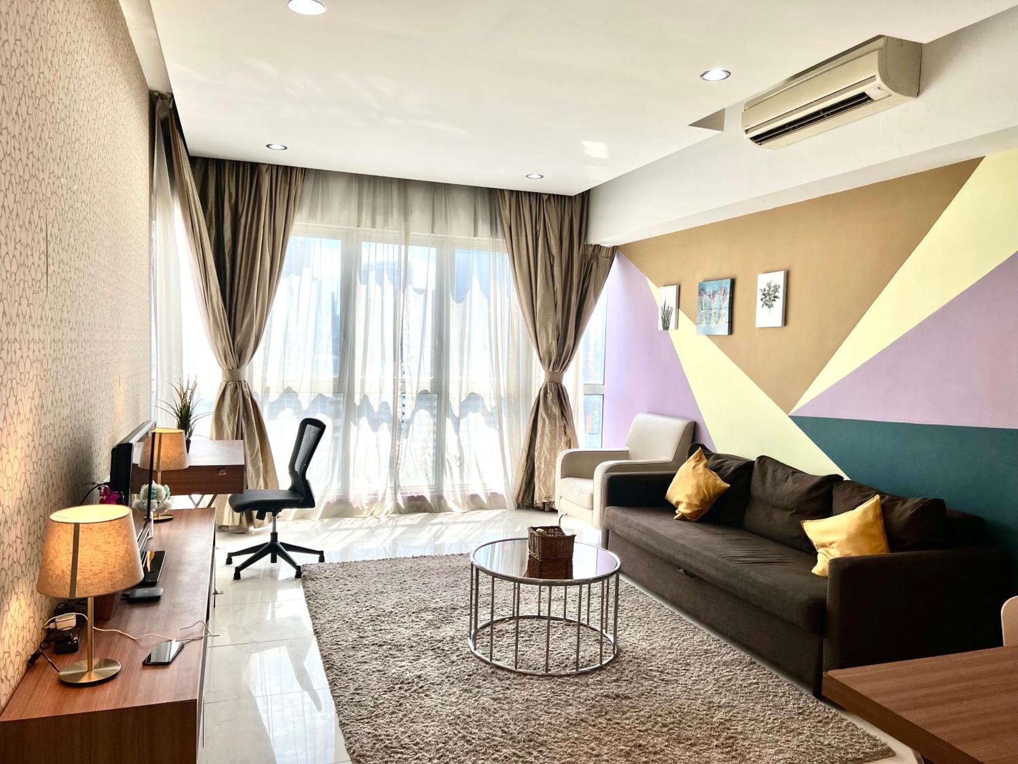 Regalia Service Suites Klcc Skypool Kuala Lumpur Bagian luar foto